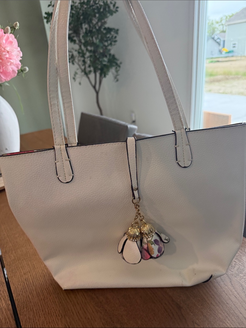 White Women's Tote Bag with Floral Charm
